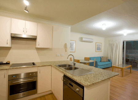 Shoal Bay Beachclub Apartments - Accommodation Sunshine Coast 3