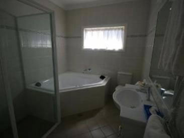 Best Western Harvest Lodge Motel - Accommodation Sunshine Coast 3