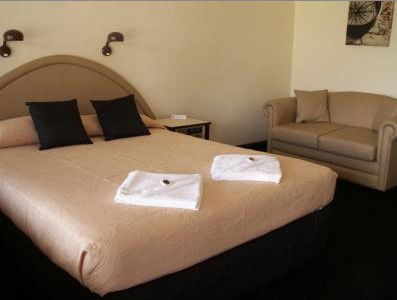 Alandale Motor Inn And Function Centre - Accommodation Sunshine Coast 1