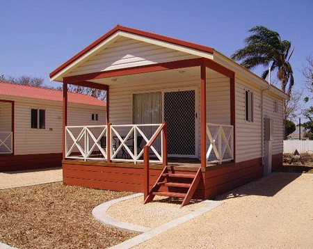 Outback Oasis Caravan Park - Accommodation Sunshine Coast 0