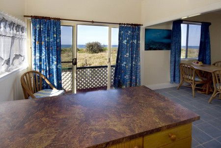 Annieseascape - Accommodation Sunshine Coast 4