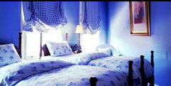 Australian Hotel - Accommodation Sunshine Coast 1