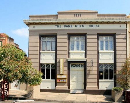 The Bank Guest House & Tellers Restaurant - Accommodation Sunshine Coast 0