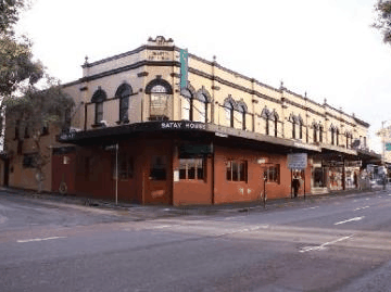 Next Goodlet Lodge - Accommodation Sunshine Coast