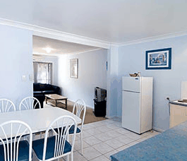 Dolphins Of Mollymook Motel - Accommodation Sunshine Coast 1