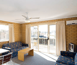 Dolphins Of Mollymook Motel - Accommodation Sunshine Coast 3
