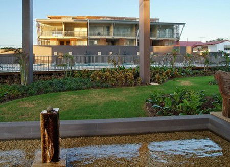 On The Beach Resort - Accommodation Sunshine Coast 3