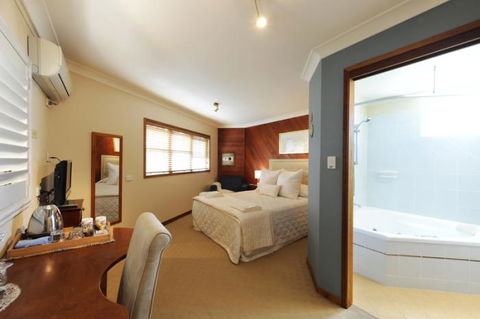 Rooftops Bed & Breakfast - Accommodation Sunshine Coast 2