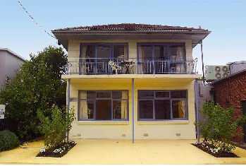 Central Melbourne Accommodation - Accommodation Sunshine Coast 0