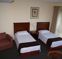 Metro Hotel Tower Mill - Accommodation Sunshine Coast