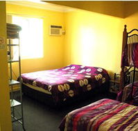 Dorchester Inn - Accommodation Sunshine Coast