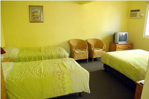 Dorchester Inn - Accommodation Sunshine Coast 4