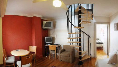 Sinclair's Serviced Apartments - Accommodation Sunshine Coast 3
