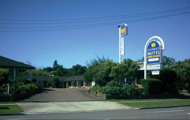 Newcastle NSW Accommodation Sunshine Coast