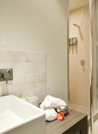 Spa Nirvana - Accommodation Sunshine Coast 1