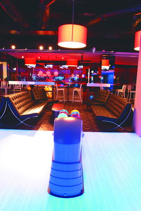 Strike Bowling Bar - Bayside - Accommodation Sunshine Coast 3