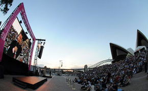 Sydney Opera House - Accommodation Sunshine Coast 2