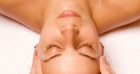 Universal Body - Accommodation Sunshine Coast 2