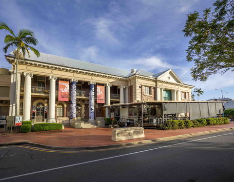 Cairns Regional Gallery - Accommodation Sunshine Coast 8