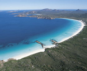 Lucky Bay - Accommodation Sunshine Coast 0