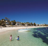 Geordie Bay - Accommodation Sunshine Coast