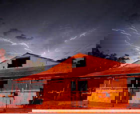 Red Dirt Photographic Gallery - Accommodation Sunshine Coast 0