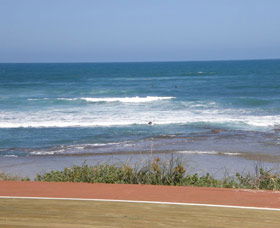 Flat Rocks - Accommodation Sunshine Coast 0