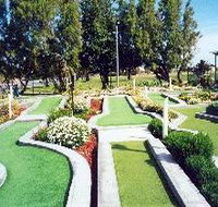 West Beach Mini Golf - Accommodation Sunshine Coast