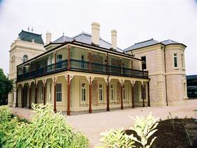 Auchendarroch House And Wallis Tavern - Accommodation Sunshine Coast 0