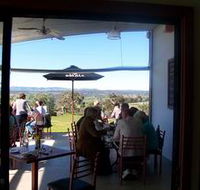 Tenafeate Creek Wines - Accommodation Sunshine Coast