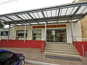 Murray Bridge Regional Gallery - Accommodation Sunshine Coast 0