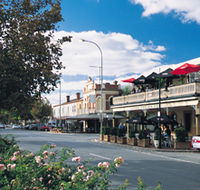 Hutt Street - Accommodation Sunshine Coast