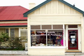 Old Maypole Collectables & Antiques - Accommodation Sunshine Coast 0