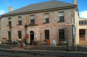 Wildes Antiques - Accommodation Sunshine Coast 0