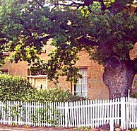 Oak Lodge - Accommodation Sunshine Coast