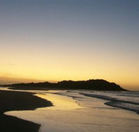 Dhamitjinya and Galaru - Accommodation Sunshine Coast