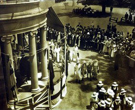 UQ Fryer Library - Accommodation Sunshine Coast 0