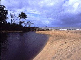 Bramston Beach QLD Accommodation Sunshine Coast