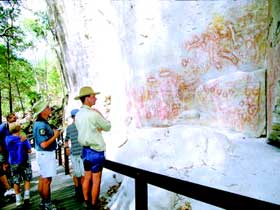 The Art Gallery - Accommodation Sunshine Coast 0