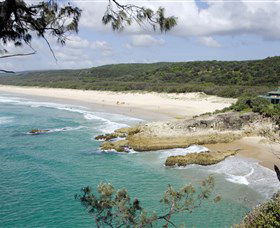 Main Beach, North Stradbroke Island - Accommodation Sunshine Coast 0