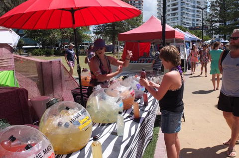 Broadbeach Beachfront Markets - Accommodation Sunshine Coast 4