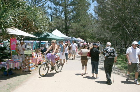 Broadbeach Beachfront Markets - Accommodation Sunshine Coast 5