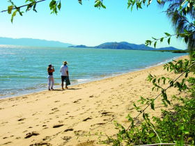 Bushland Beach QLD Accommodation Sunshine Coast