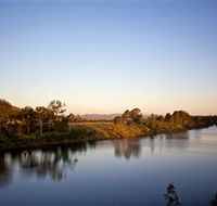 Lake Wivenhoe - Accommodation Sunshine Coast