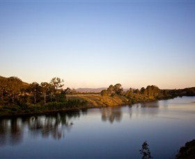 Lake Wivenhoe - Accommodation Sunshine Coast 0