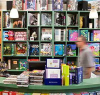 Lorne Beach Books - Accommodation Sunshine Coast