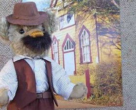 Stanley Bears - Accommodation Sunshine Coast 0