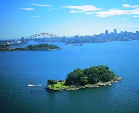 Clark Island - Accommodation Sunshine Coast 0