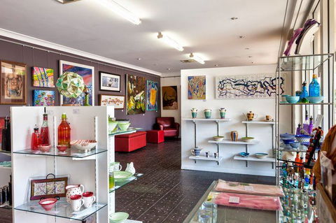 GIGS Art Gallery & Studios - Accommodation Sunshine Coast 1