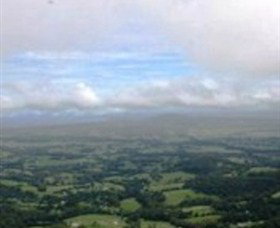 Drawing Room Rocks - Accommodation Sunshine Coast 0